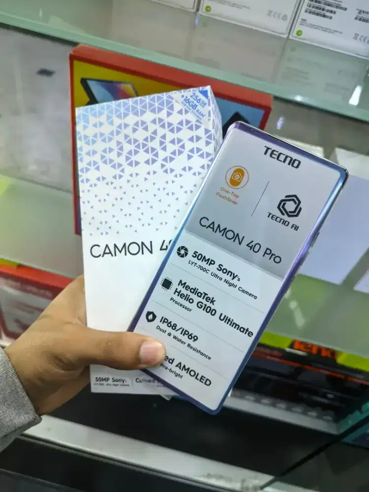 CAMON 40 RAM 8/256
