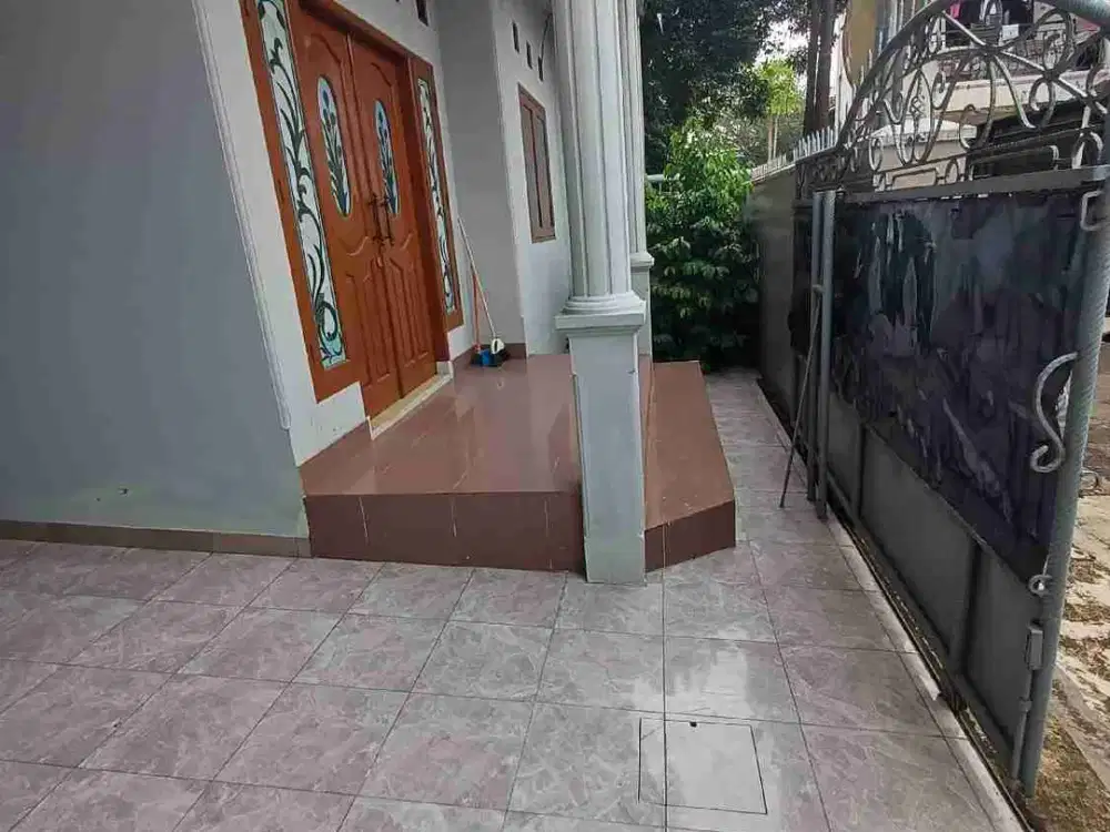 TURUN HARGA RUMAH 2 LANTAI LODAYA LENGKONG BUAH BATU