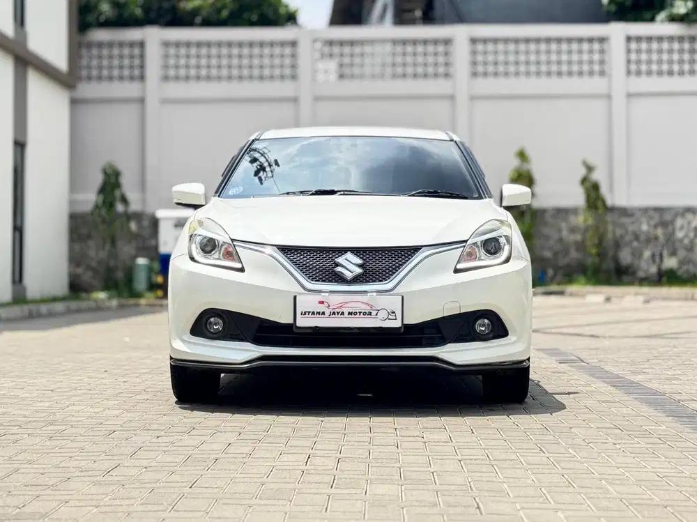 Suzuki Baleno Hatchback AT th 2019 #istana jaya motor