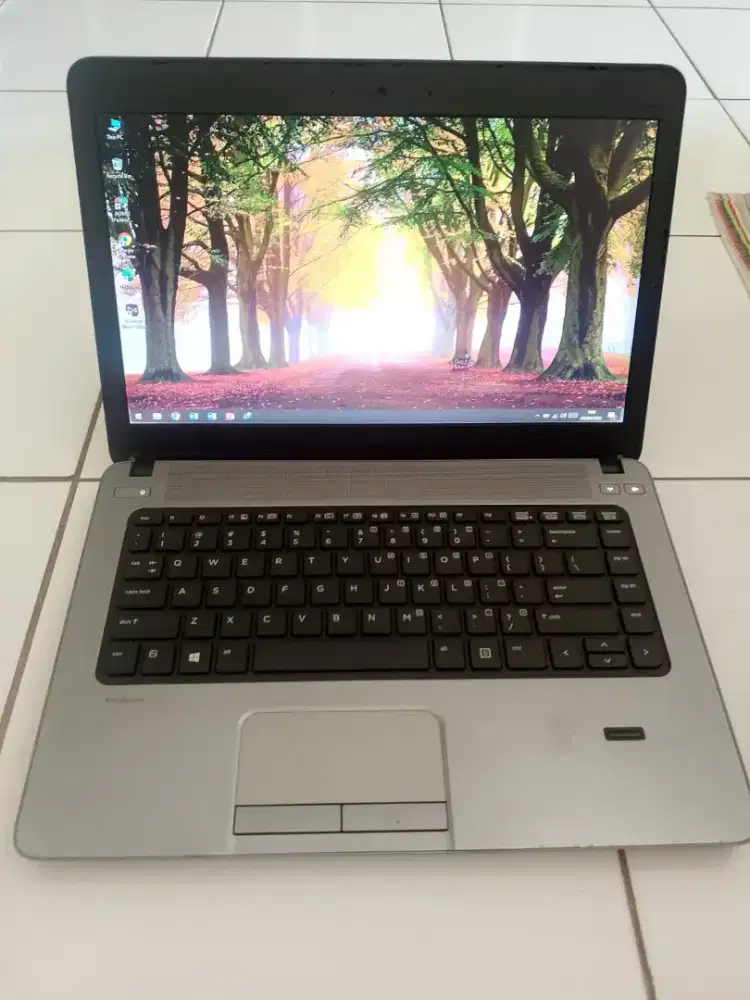 Nominus laptop hp core i5 gen 4 ram 8gb ssd 128g normal mulus