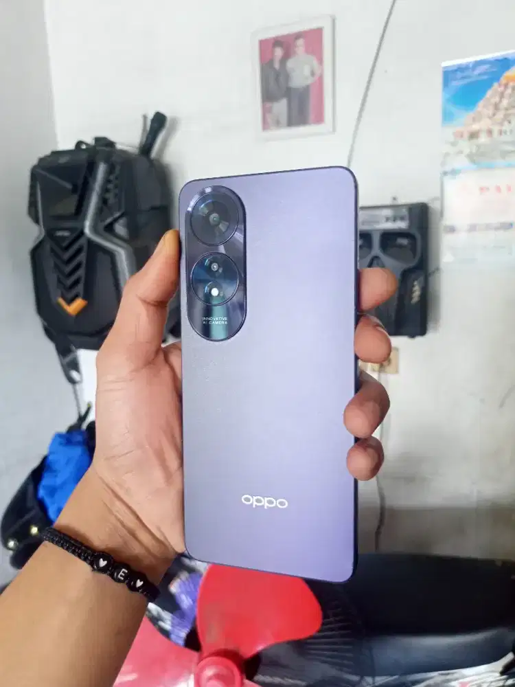Oppo A60 8+4/128 hp+power bank