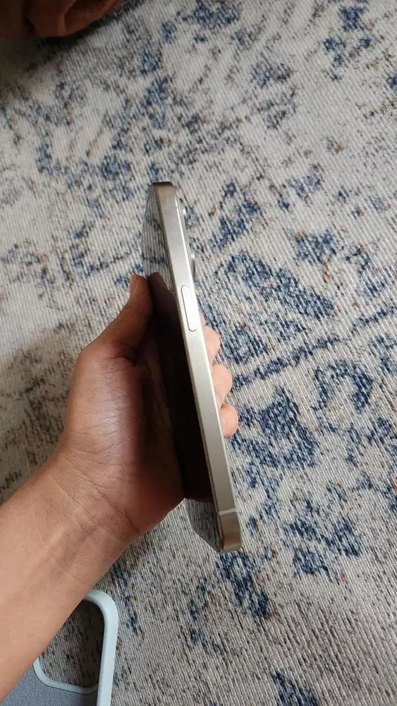 Jual IPHONE 15 PRO 128 GB Bekas