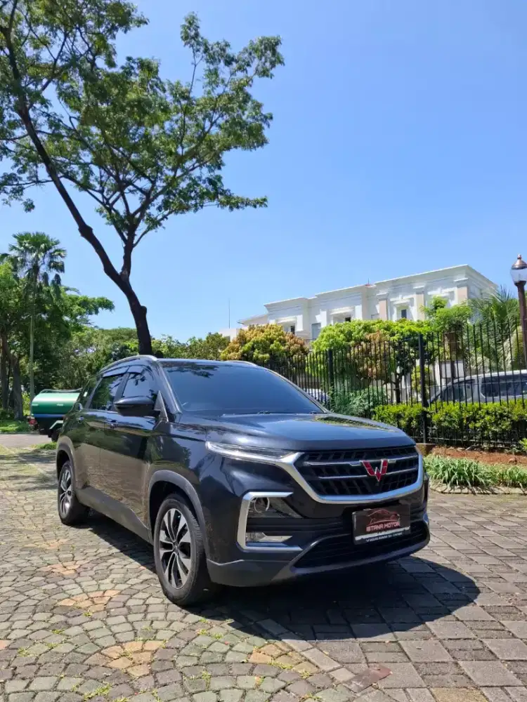 Wuling Almaz 1.5 T Lux + 5 Seaters 2022 Hitam