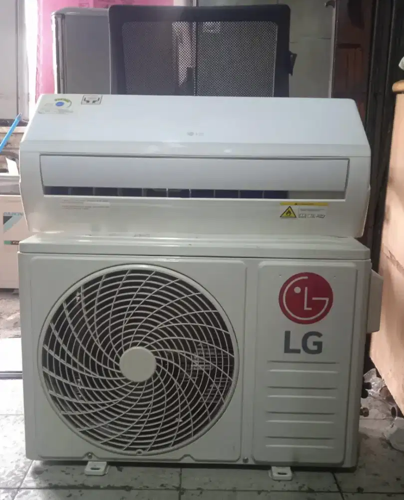 Air Conditioner LG 3/4PK Bisa Sama Pasang