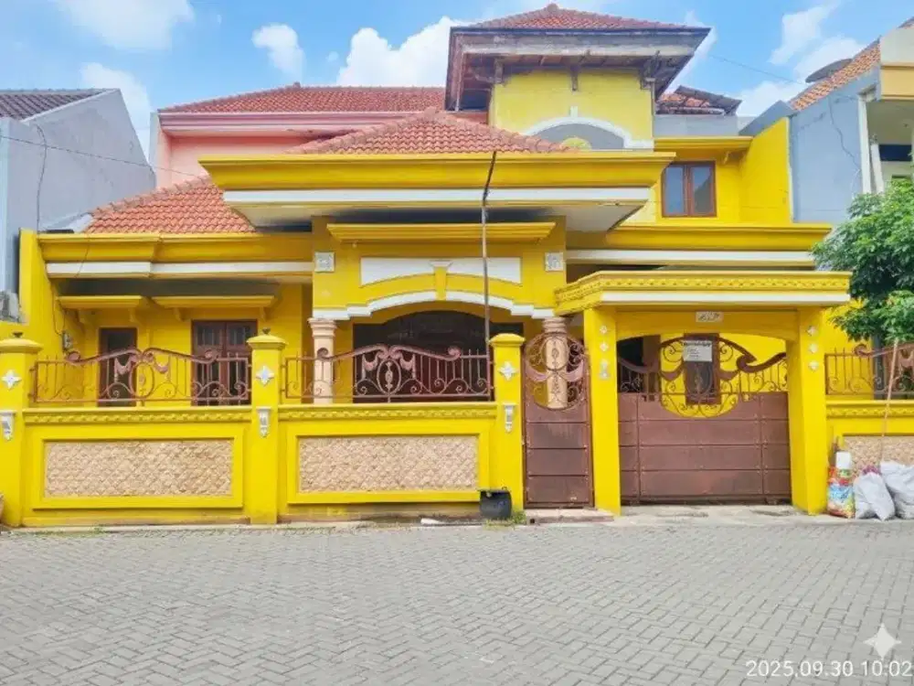 BU, Rumah Mewah Klasik Furnish Karah Strategis Dekat Toll