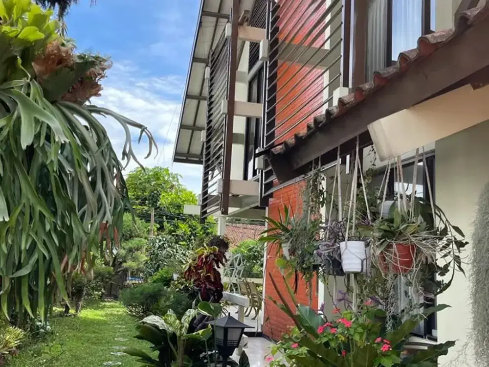 Rumah Hook Nyaman Siap Huni Di Gegerkalong Dekat UPI