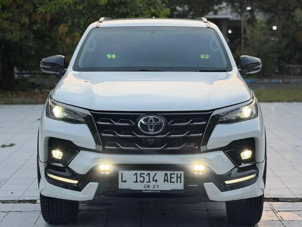 Toyota Fortuner GR 2.8 At tahun 2023