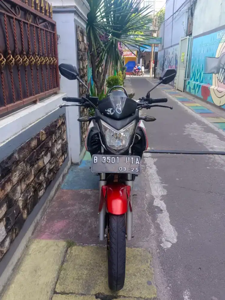 cb 150 r th 2015 mesin sehat body ori