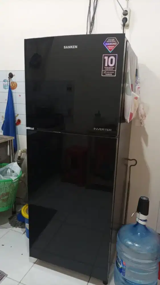 KULKAS MERK SANKEN INVERTER 2 PINTU