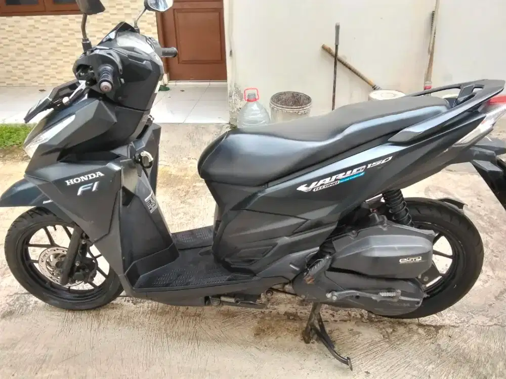 HONDA VARIO 150 CBS ISS TAHUN 2015 PAJAK HIDUP