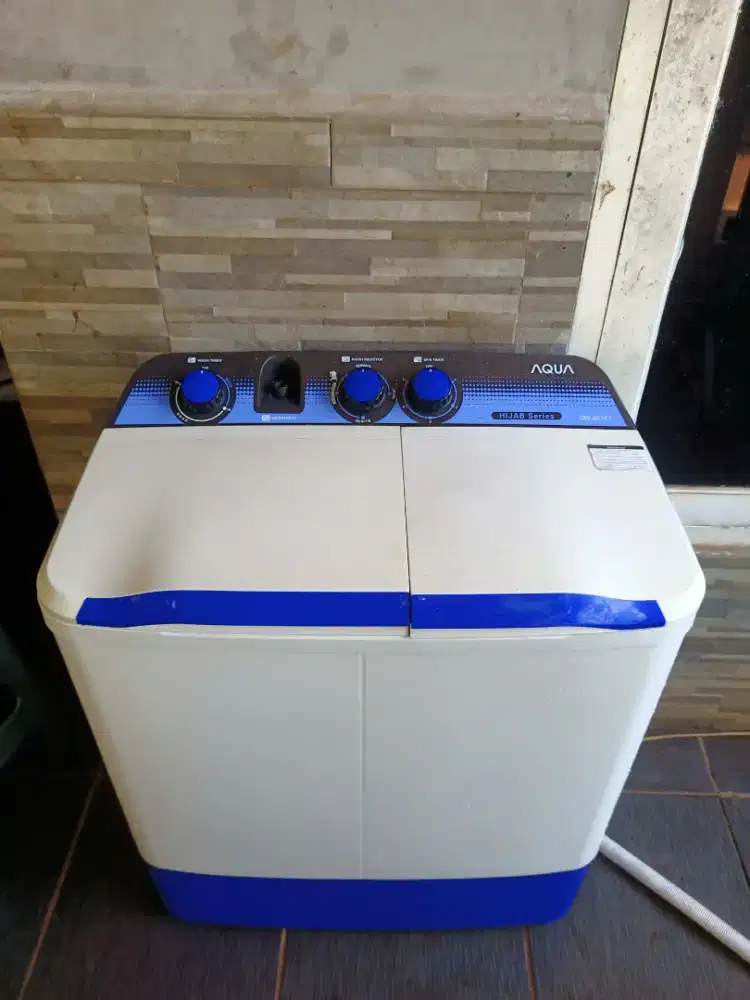 Mesin cuci aqua 7kg