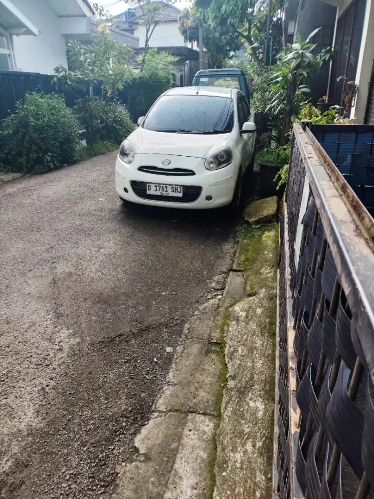 Di jual Nissan March 2011