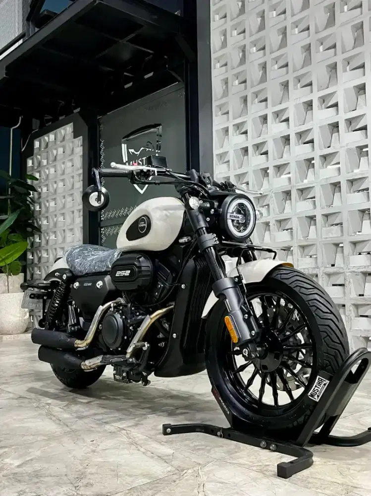 Cruiser Idaman‼️Keeway Benda v252c 2024. Odo 3rb. DANNY Mustika Motor