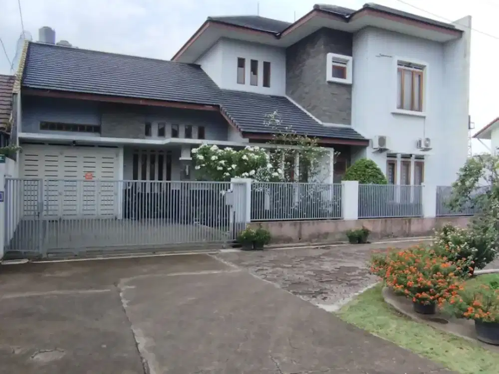 Rumah Siap Huni 2 Lantai Di Jl. Pesantren Cibabat Hanya 5 Menit Ke Mall Pelayanan Publik Kota Cimahi