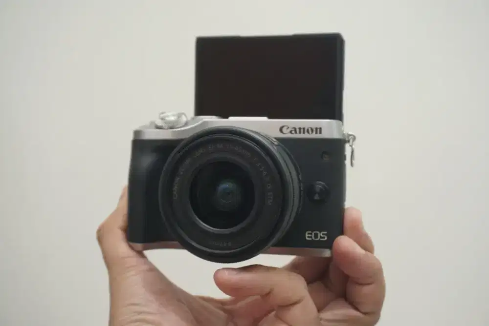 CANON EOS M6 KIT 15-45mm IS STM WIFI Mirrorless Kamera