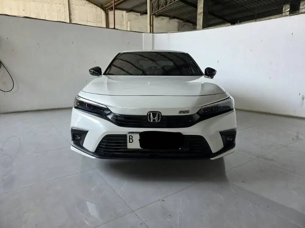 Low Km16rban Honda Civic RS  AT ( Matic ) 2023 / 2024 Putih Gres Mulus