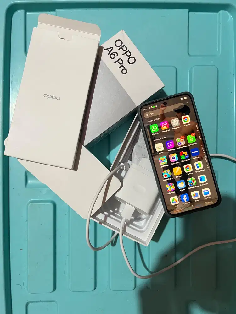 Oppo A6 Pro 4G 8/256 GB Fullset Mulus Like a New