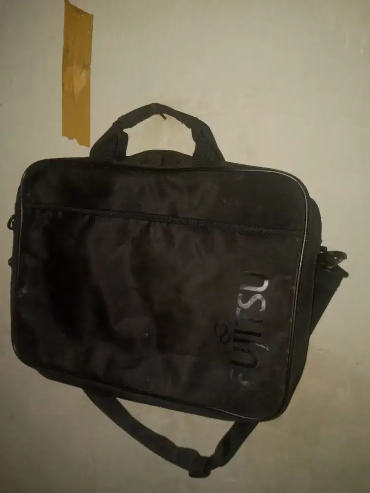 Jual tas laptop ORI merek Fujitsu mulus