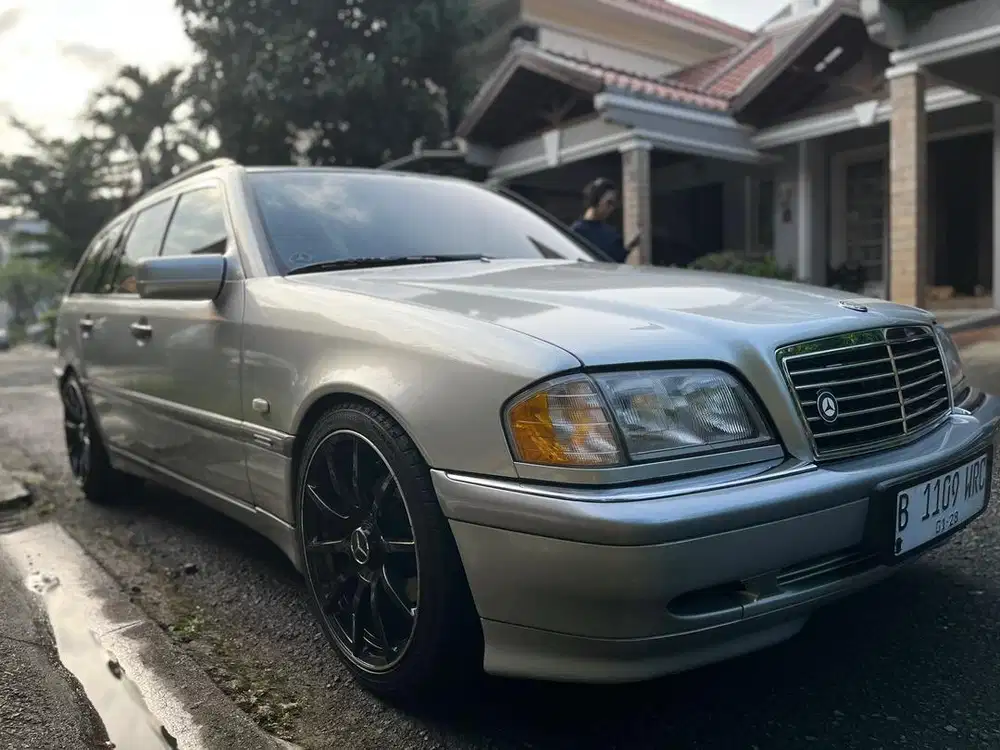 DIjua : Mercy Estate Classic