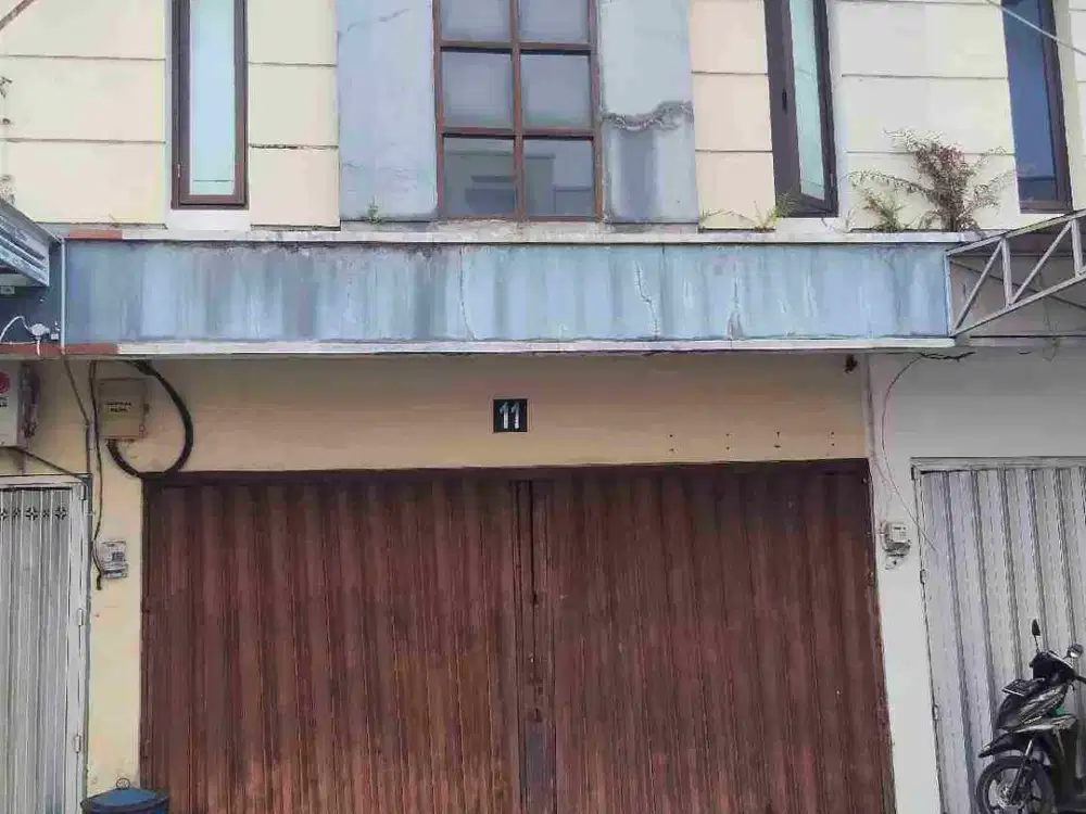 Disewakan ruko dekat kampus jember