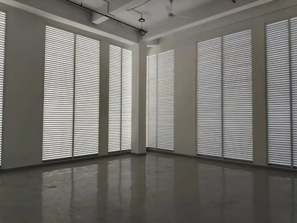 DIBUTUHKAN SUPIR/DRIVER