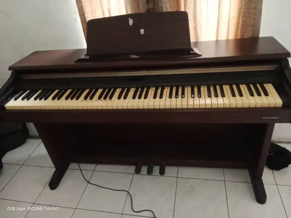 Daewoo Veloce (Model EU-100)