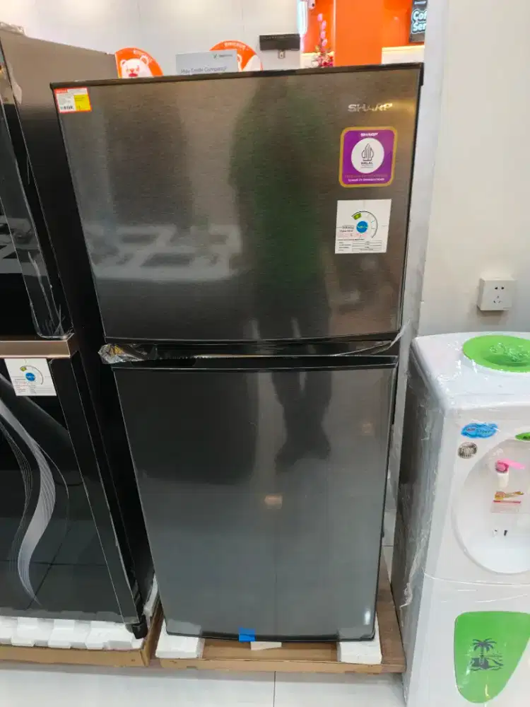 Kulkas sharp 2 pintu promo kredit bunga ringan