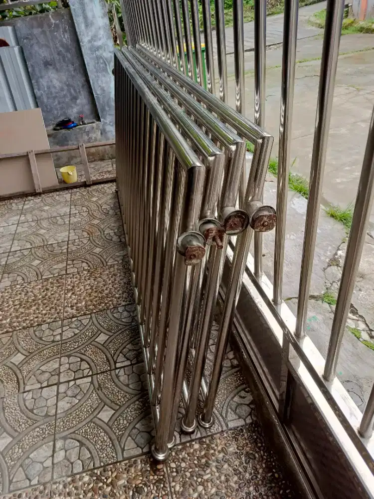 Pagar rumah SS304 kilap, bekas