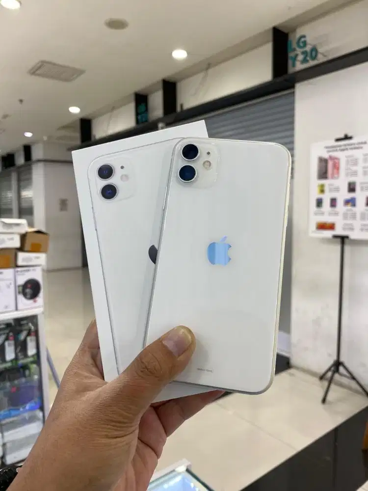 iPhone 11 64Gb Resmi iBox Mulus Fullset Original