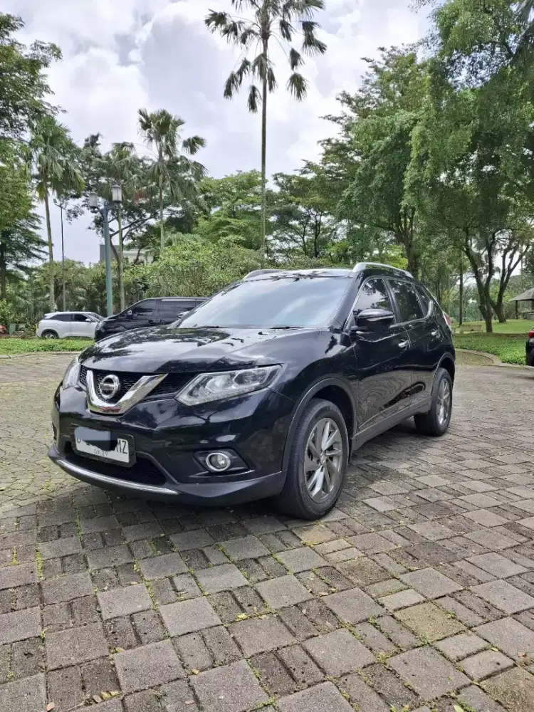 Nissan Xtrail T32 2.5 Matic 2015 Hitam