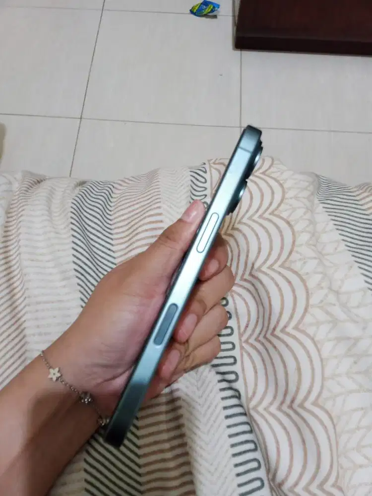 IPHONE 16 TEAL 128GB BLIBLI