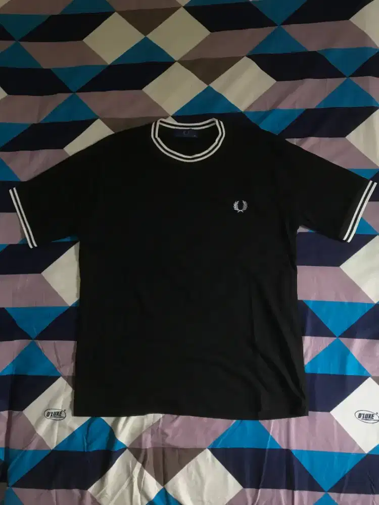 Kaos Fred Perry