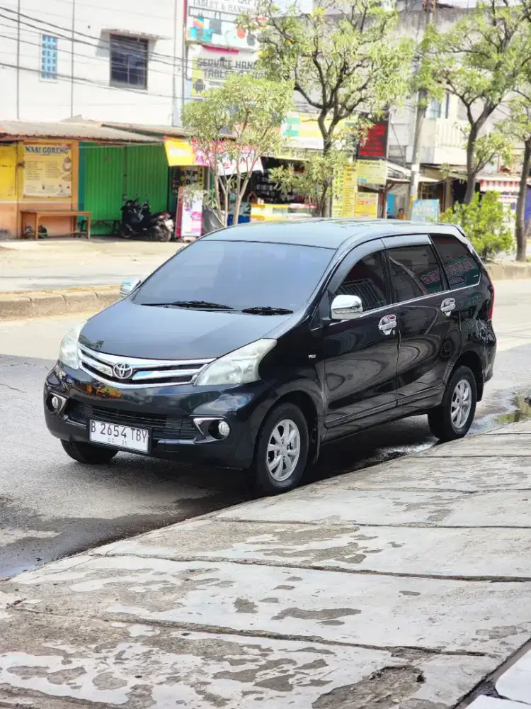 AVANZA G 1.3 AT 2013