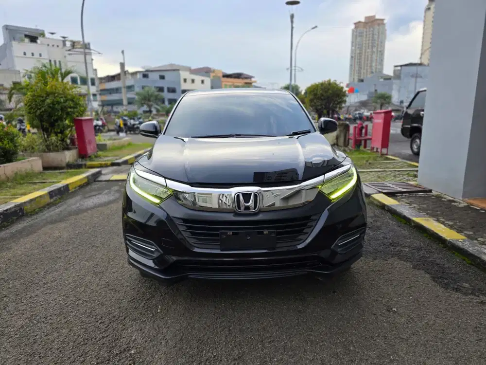 Hrv se at 2019 hitam