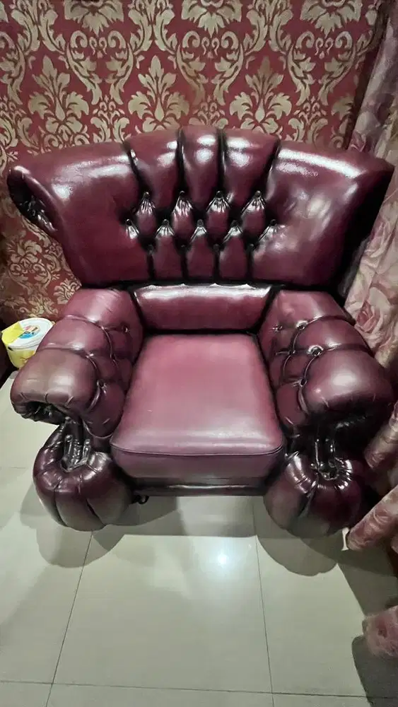 dijual sofa bekas pemakaian pribadi