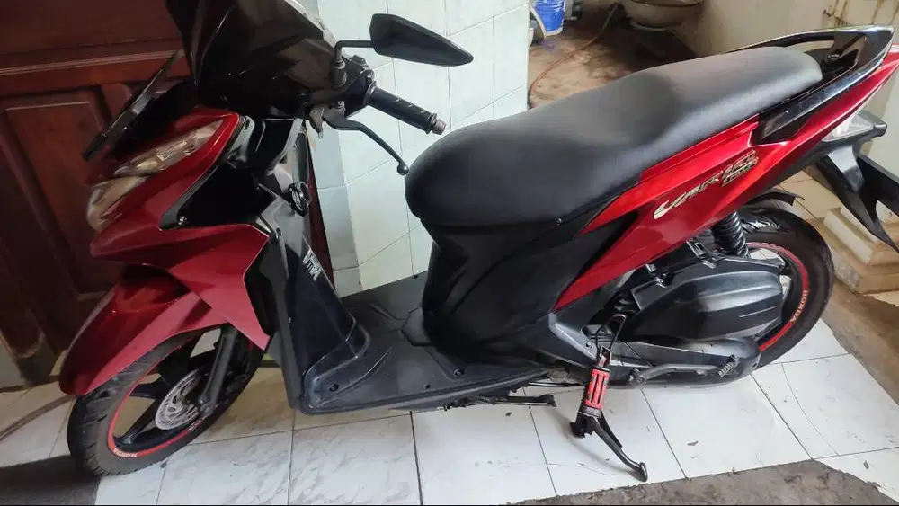 Dijual Honda Vario 125 KZR tahun 2012, kondisi siap pakai harian
