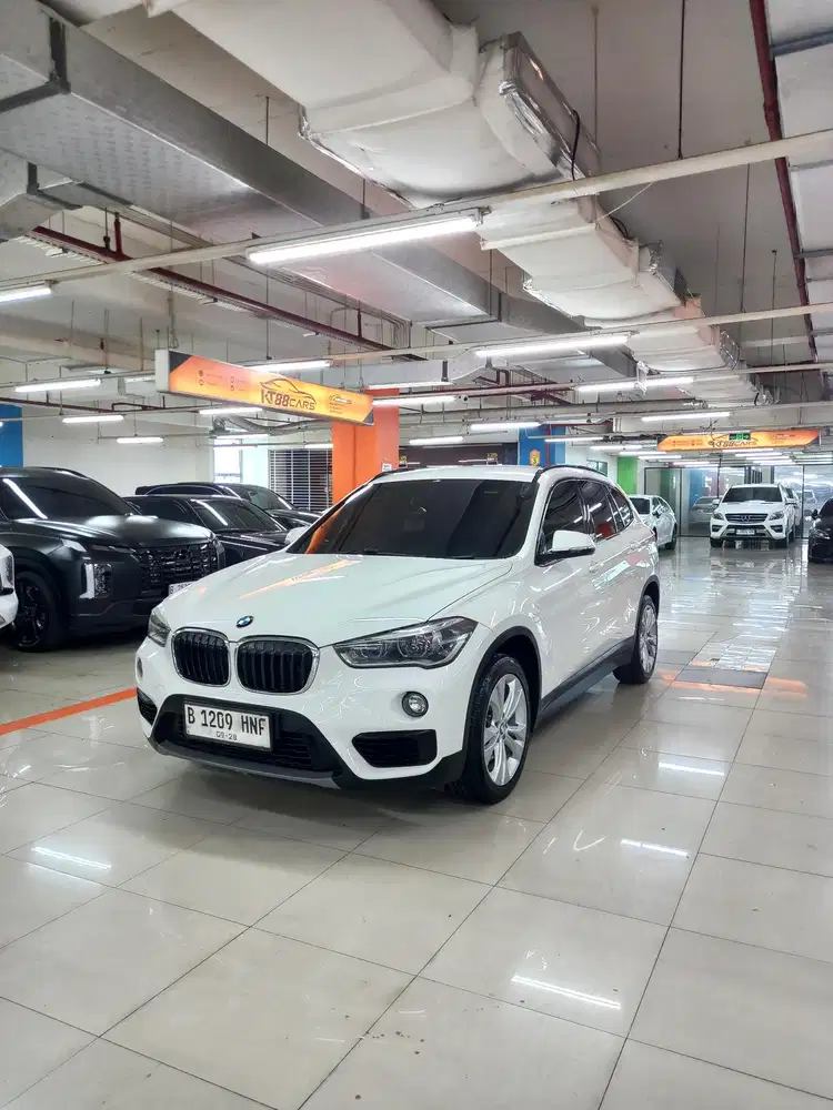 Bmw X1 Sdrive 1.8i AT (F84) 2018