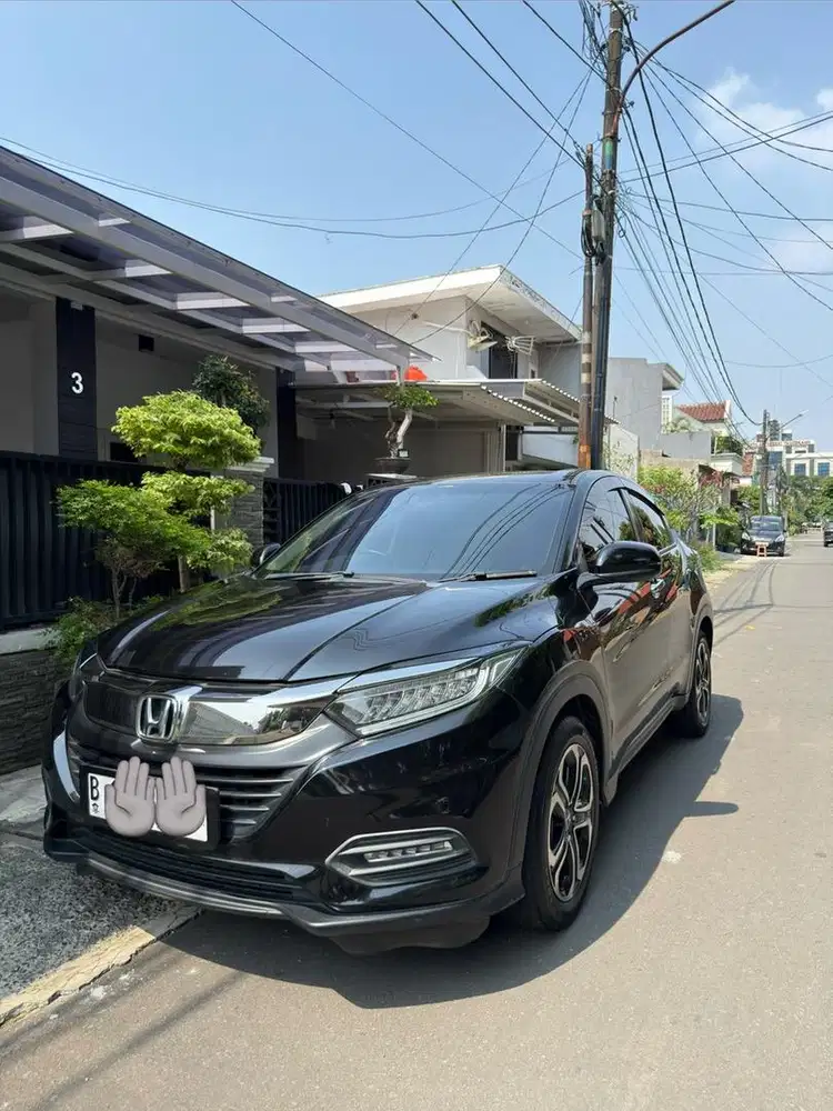 SIAPA CEPAT SAJA HRV E PLUS CVT 2018 AUTOMATIC CASH