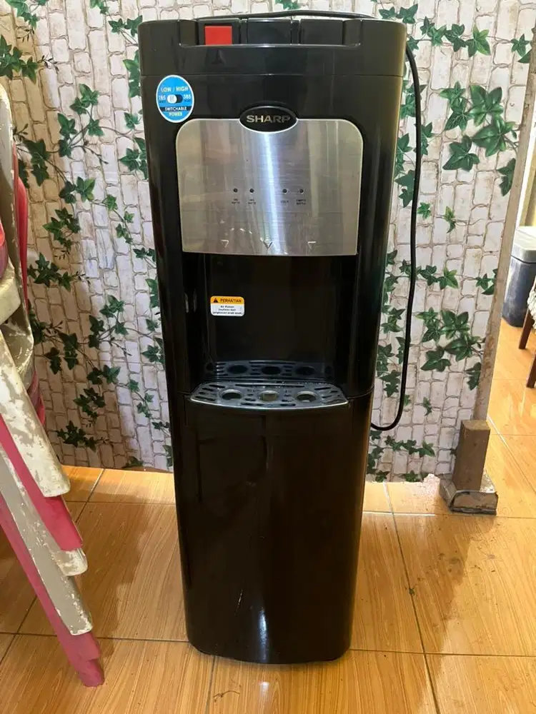 SHARP DISPENSER GALON BAWAH