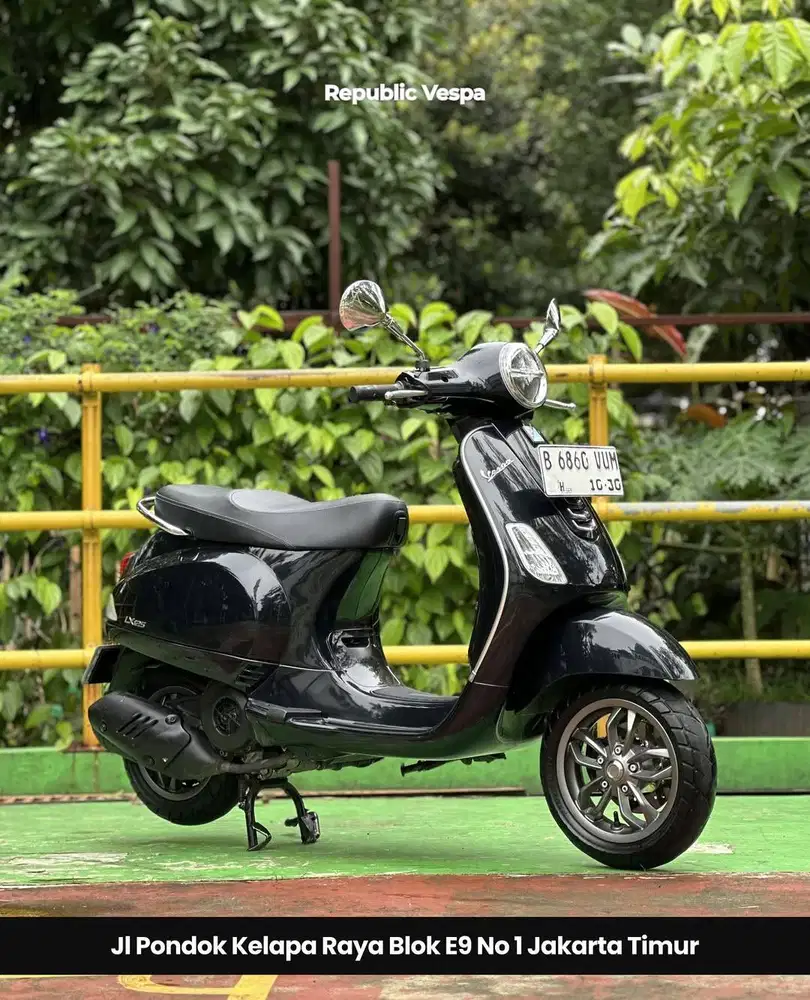 PIAGGIO VESPA LX125 IGET LED TH 2020 WARNA BLACK PERFECT CONDITION.