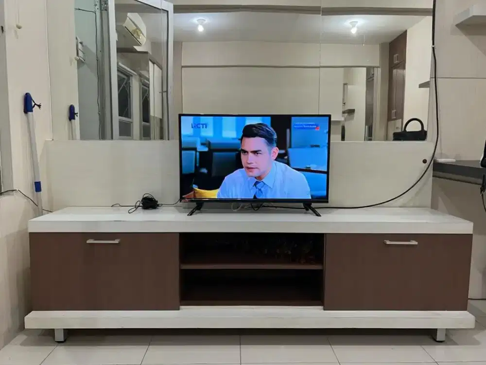 DISEWAKAN APARTEMENT PUNCAK PERMAI FULL FURNISH 2 BR JADI 1 BR