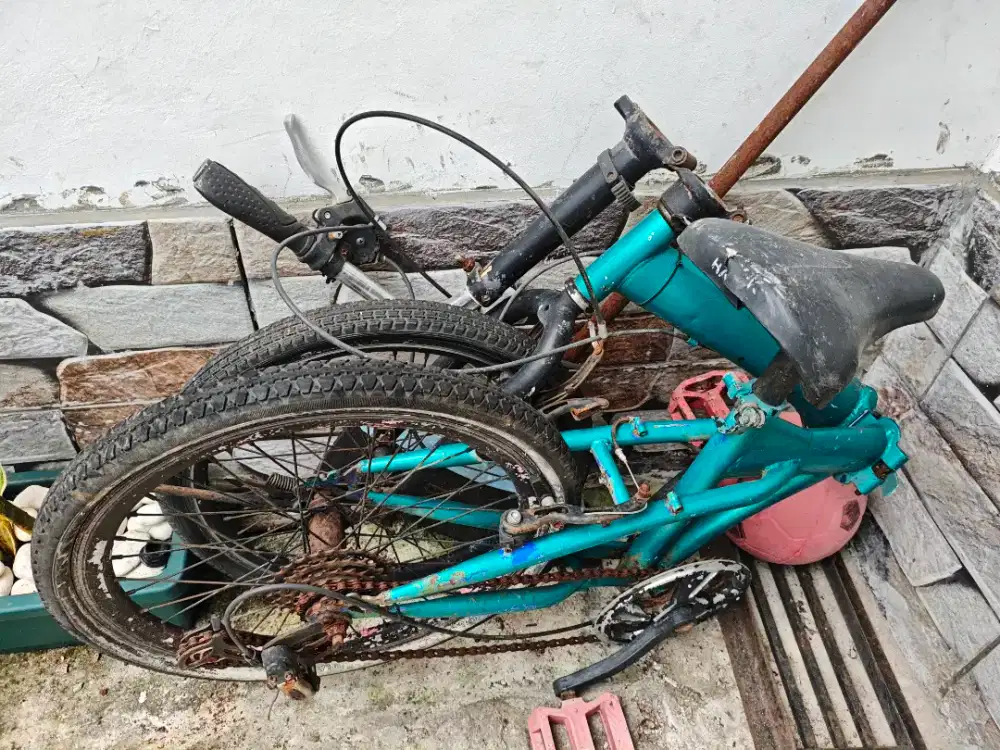 Sepeda Lipat dijual murah sok dimahar