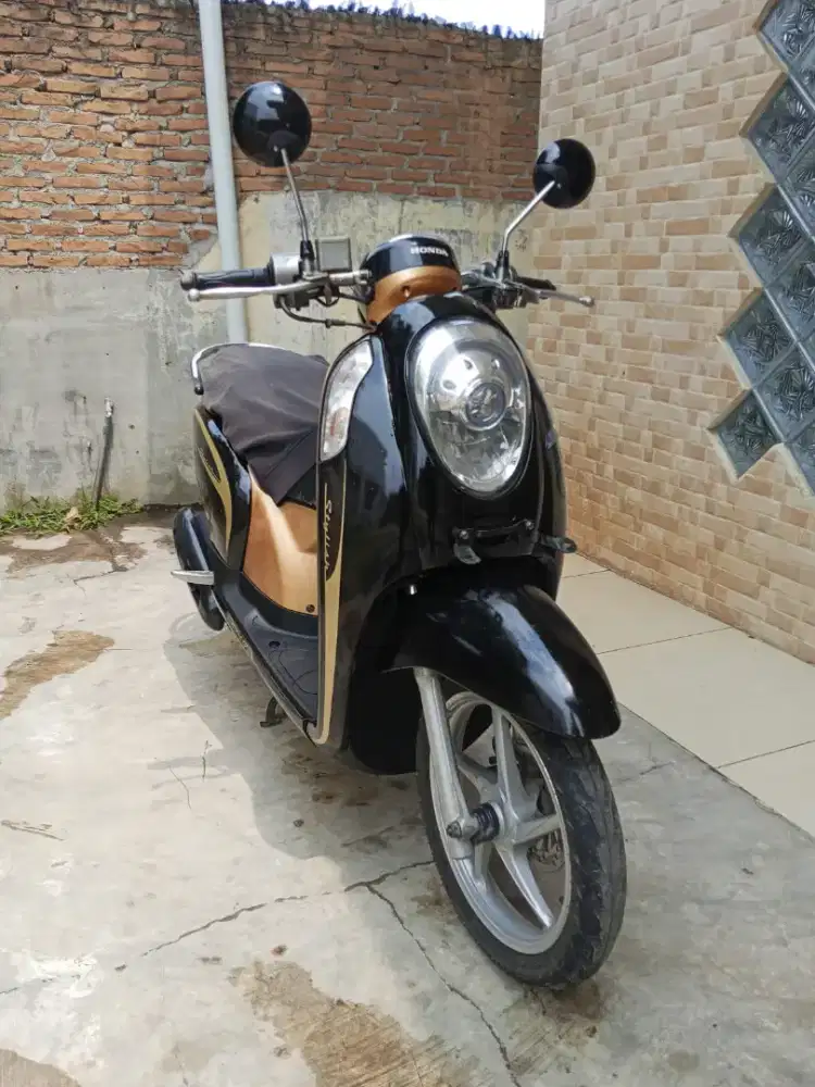 Scoopy Fi 2014 Mentah