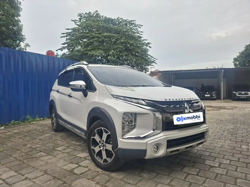 Hot Sale Mitsubishi Xpander 1.5 Cross Premium Package Bensin AT 2021