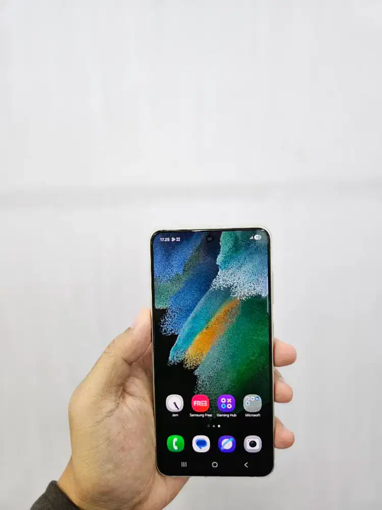 SAMSUNG GALAXY S21 FE 5G 8/256GB OLIVE SUPER MULUS LIKE NEW 100% SEIN