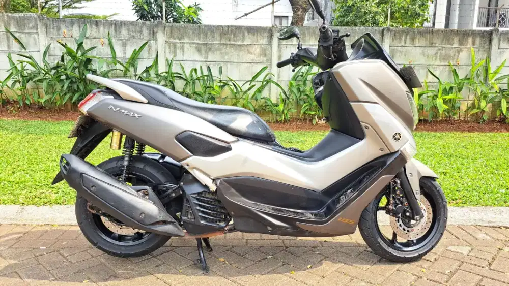 Yamaha nmax OLD THN 2017 FULL ORISINIL