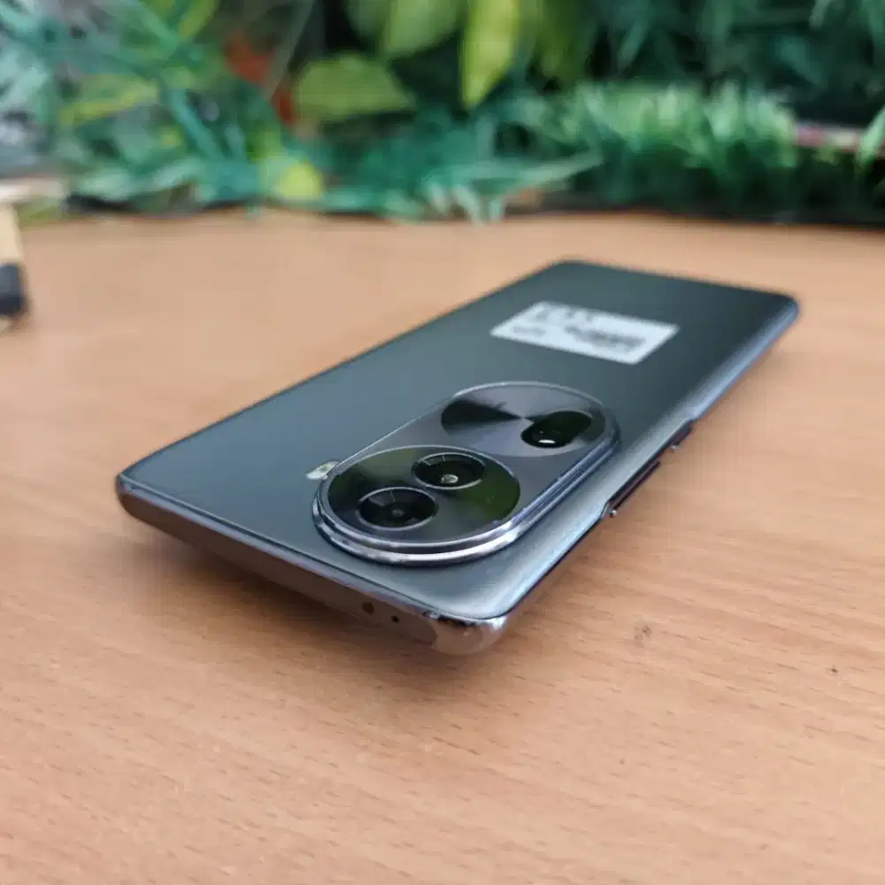 OPPO Reno 11 Pro 5G Ram 12+12/512  GB Batangan