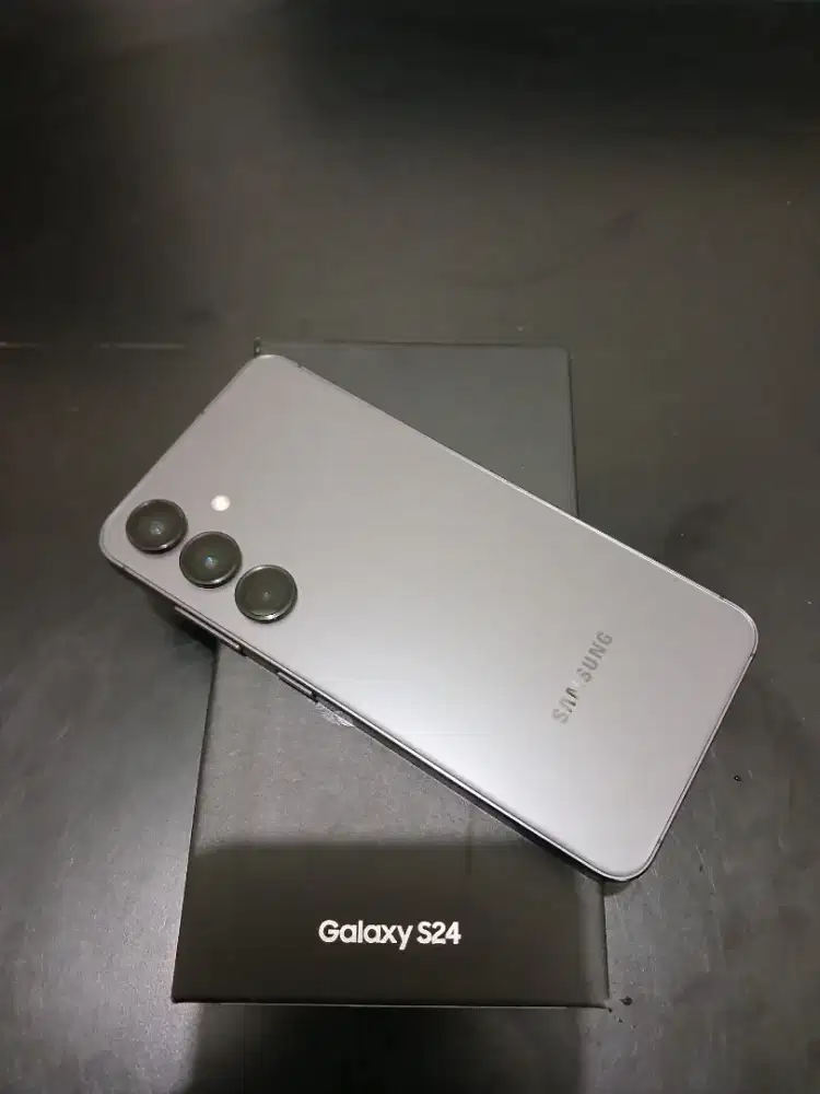 Samsung S24 8/256GB