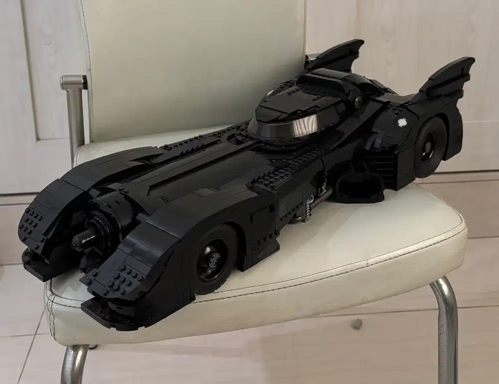 Lego 1989 Batmobile no 76139