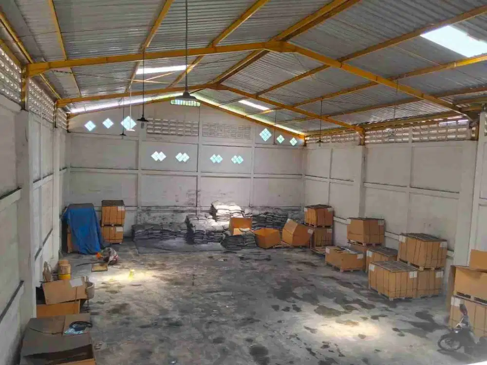 Disewakan Gudang Raya Tropodo Waru Sidoarjo
